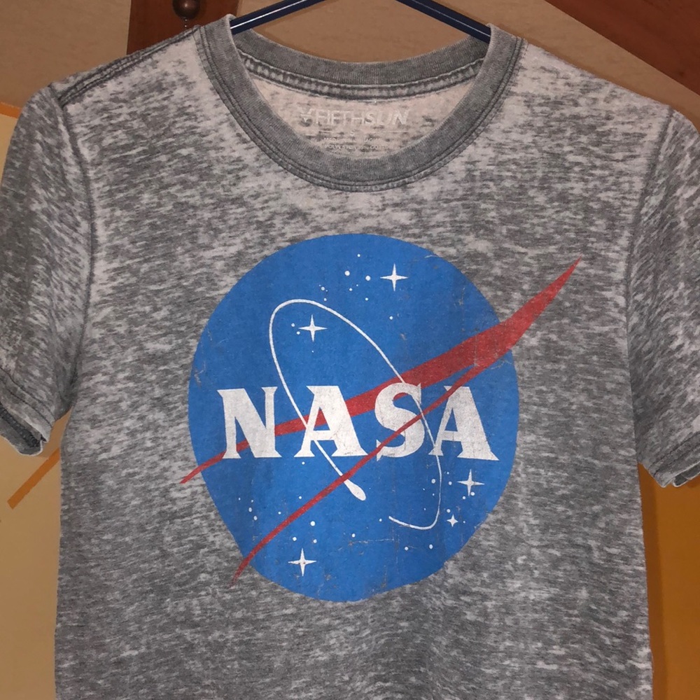 NASA shirt 💫